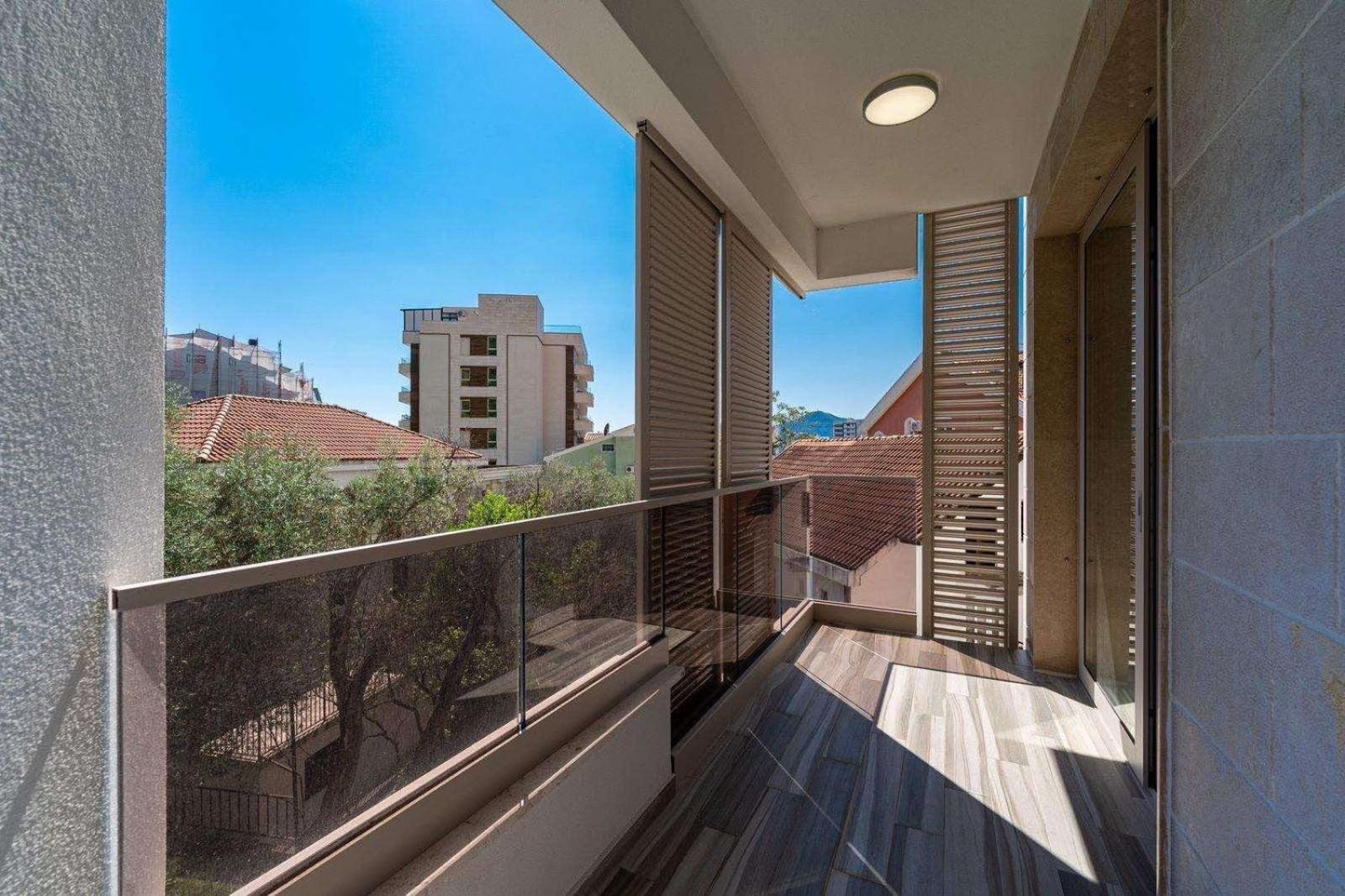 Aura Tower Apartments By Gaby Rafajlovići Εξωτερικό φωτογραφία