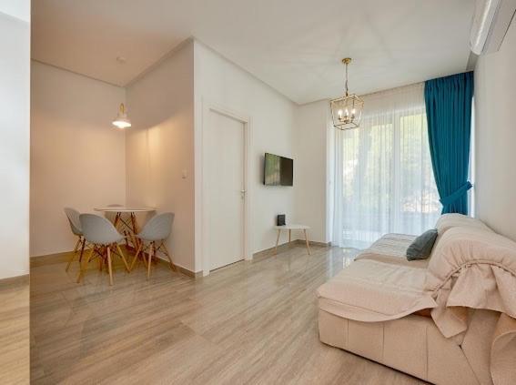 Aura Tower Apartments By Gaby Rafajlovići Εξωτερικό φωτογραφία
