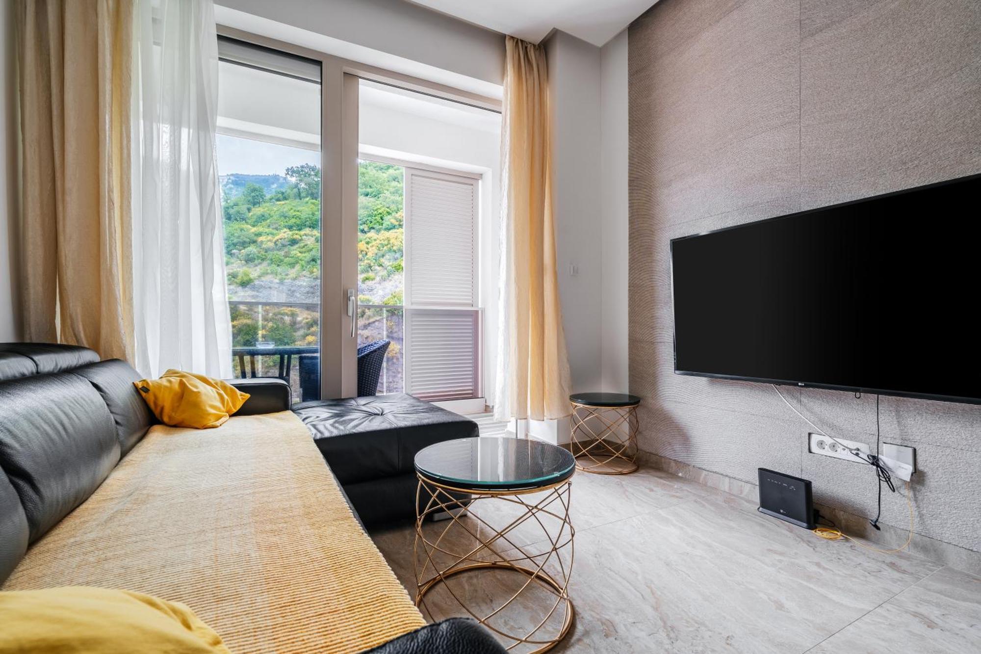 Aura Tower Apartments By Gaby Rafajlovići Εξωτερικό φωτογραφία